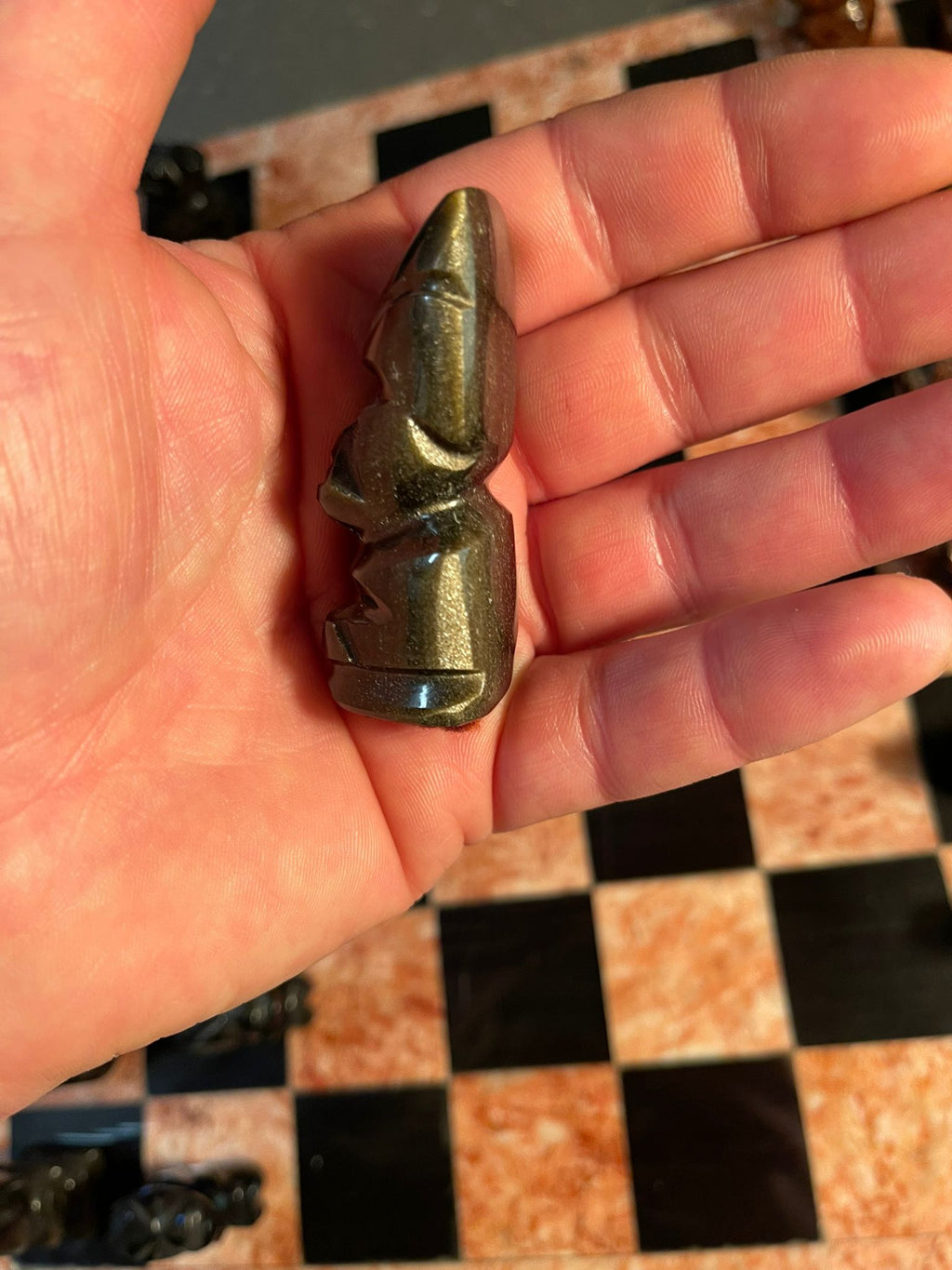 Schachbrett Set - Handgefertigtes Schachspiel aus Naturstein / Marmor (36 x 36 cm)