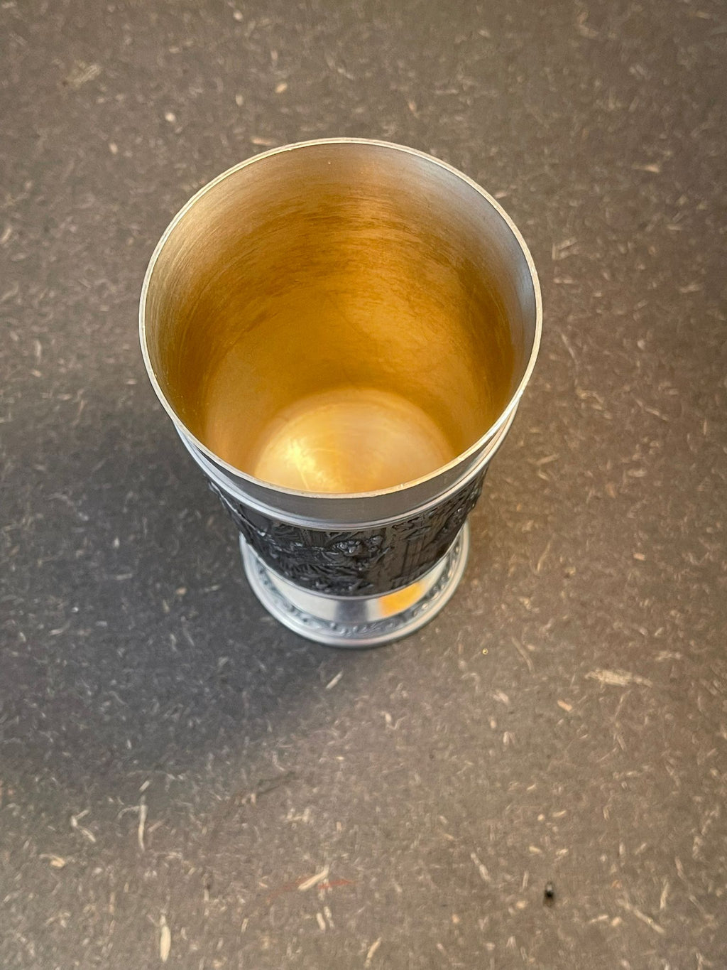 Alter Zinnbecher mit Stempel „Grenningloh“